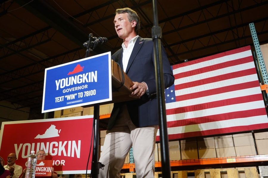 Glenn+Youngkin+speaking+at+a+rally+leading+up+to+the+Governor+Election.