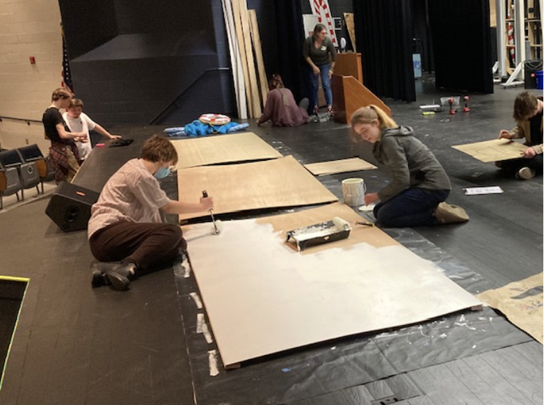 Students hard at work to create the set of “SpongeBob the Musical!”