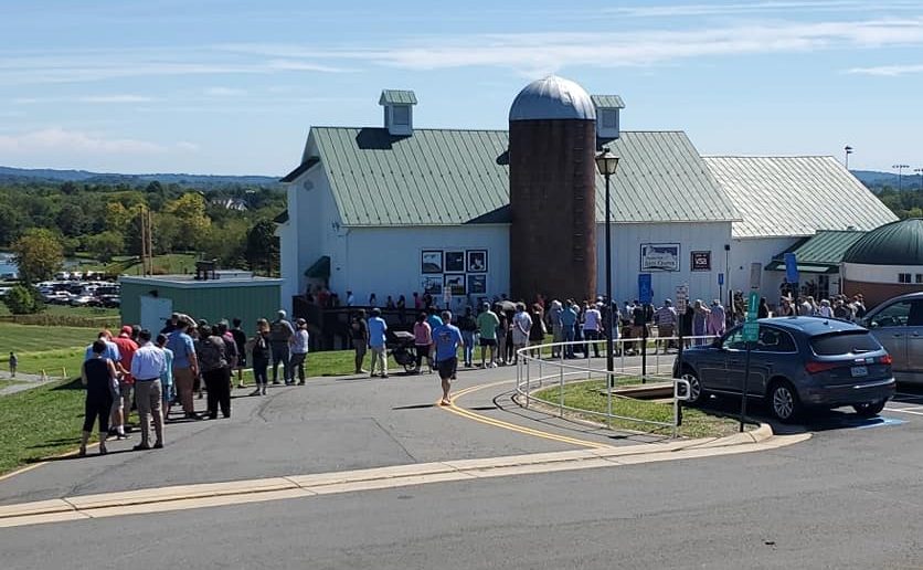 A long line of excited patrons wait patiently to enter Franklin Park Arts Center. Photo provided by Franklin Park Arts Center.
