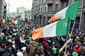 A street in Ireland flooded with people celebrating Saint Patricks day. Photo provided by Creative Commons.